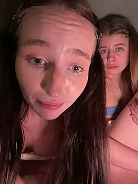 -missbehaving-'s Webcam Show