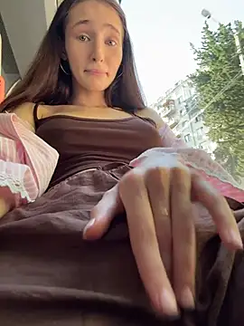عرض كام -missbehaving-
