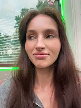-missbehaving-'s Webcam Show
