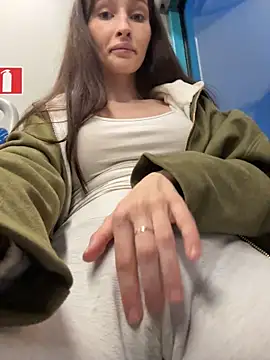 -missbehaving-'s Webcam Show