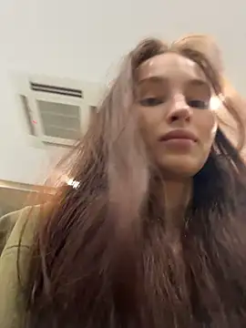 -missbehaving- Webcam show