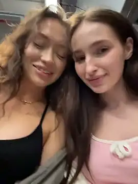 -missbehaving- webcam show