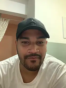 wandinho13 webcam show