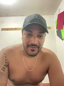 wandinho13 Show in webcam