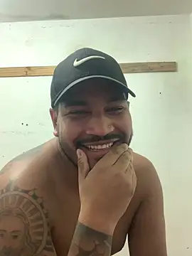 Show de Eumoreno13 na webcam