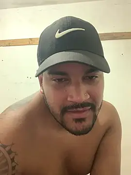 Show de Eumoreno13 na webcam