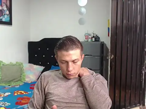 Show de Stiiveen777 na webcam
