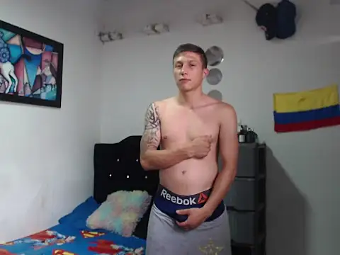 Stiiveen777 Pertunjukan Webcam