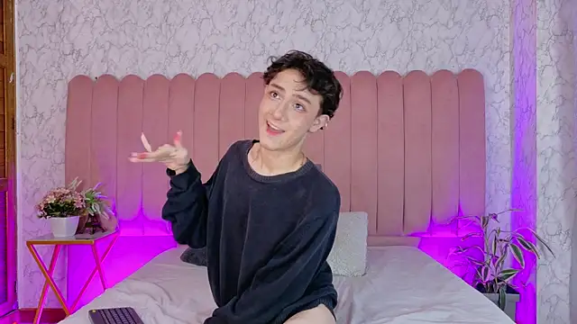Leo_Williamss 在線直播表演