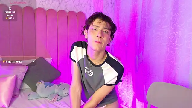 โชว์เว็บแคมของ Leo_Williamss