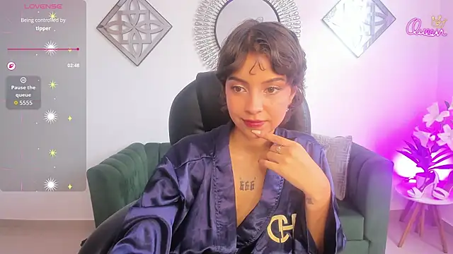 Honeyy_Taylor's Webcam Show