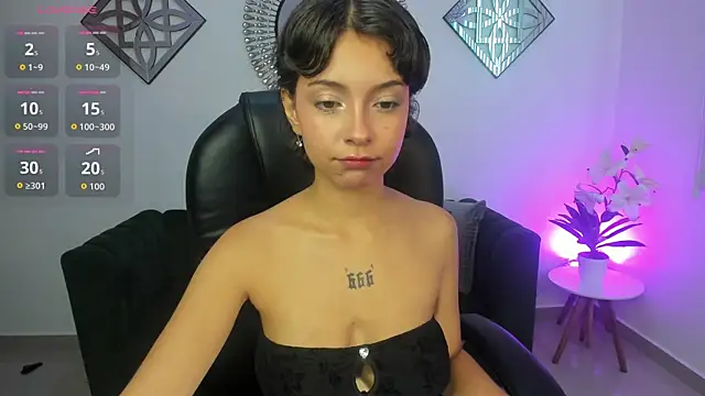 Honeyy_Taylor – webcam-show