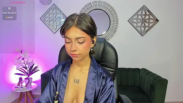 Honeyy_Taylor's Webcam Show