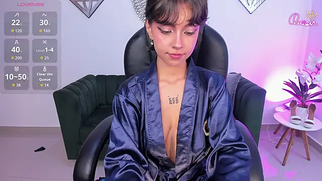 Honeyy_Taylor webcam show