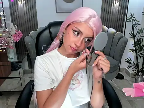 Chat +18 de Honeyy_Taylor ao vivo