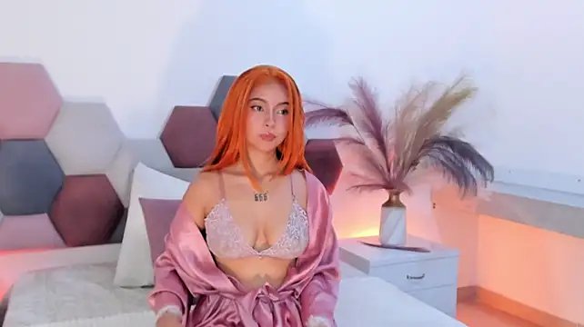 Honeyy_Taylor's Live XXX Chat