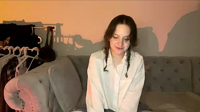 yanashowsy's Webcam Show