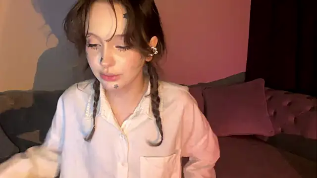 yanashowsyn Webbikameraesitys
