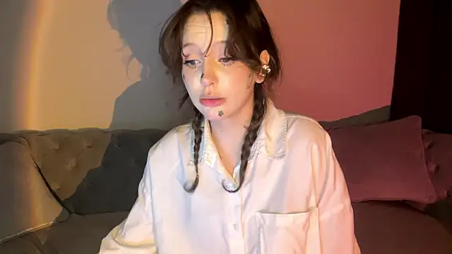 yanashowsy ওয়েবক্যাম শো