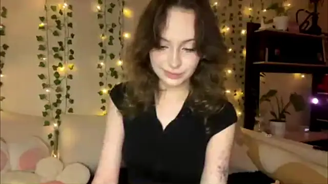 yanashowsyのライブXXXチャット
