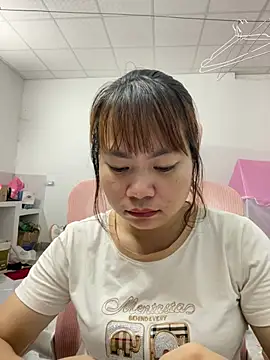 Ay_sexyy 网络视讯表演