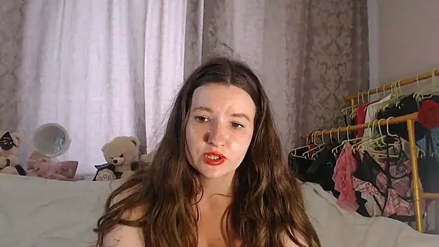 ChloeBrooklyn: διαδικτυακό σόου στην κάμερα