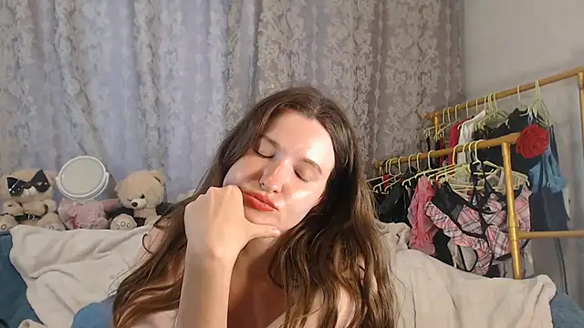 ChloeBrooklyn Webcam Show