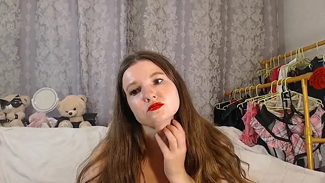 ChloeBrooklyn webcam show