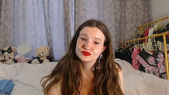 ChloeBrooklyn Adlı Modelin Web Kamerası Şovu