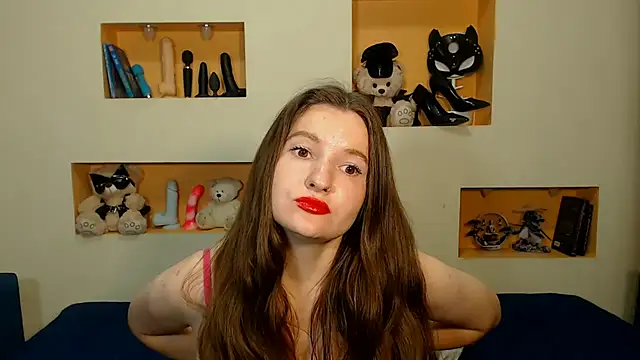 ChloeBrooklyn Adlı Modelin Web Kamerası Şovu