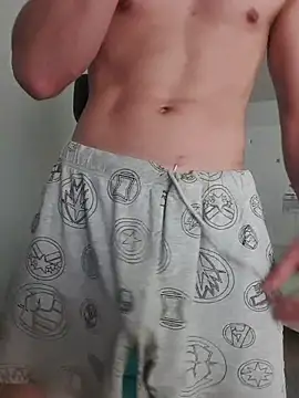 Show de HardnStyle na webcam