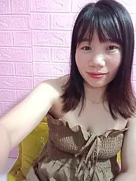 Em_xinh05 网络视讯表演