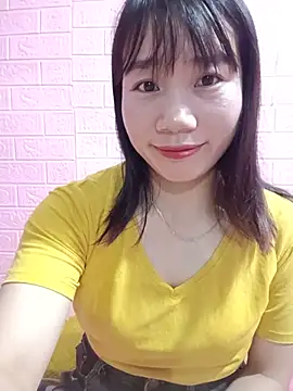 Em_xinh05 网络视讯表演