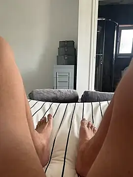 FeetMaster38のウェブカメラショー