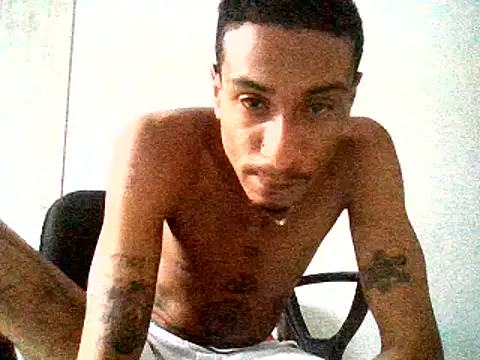 Show modela smokepurpxxx na web-kameri