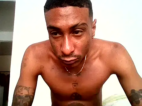 Webkamerová show smokepurpxxx