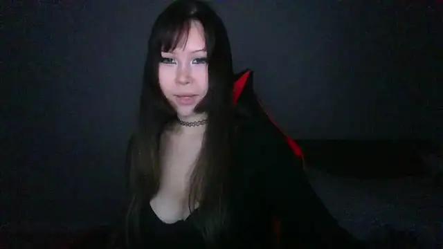 MiaSavageQueen – Kamerová šou
