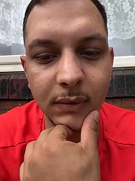 Show modela JettKing_123 na web-kameri