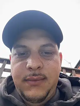 Pokazy przed kamerką – JettKing_123