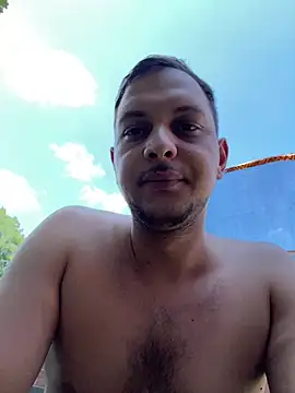 Show modela JettKing_123 na web-kameri