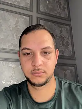 Show modela JettKing_123 na web-kameri