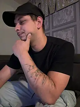 Pokazy przed kamerką – JettKing_123