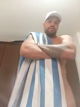 Show modela mario181309 na web-kameri