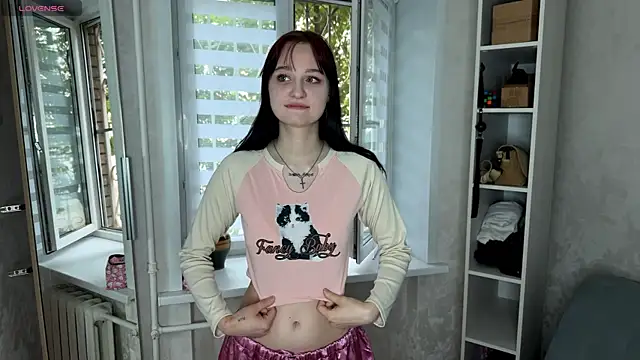 Pokazy przed kamerką – Velvet_Kate