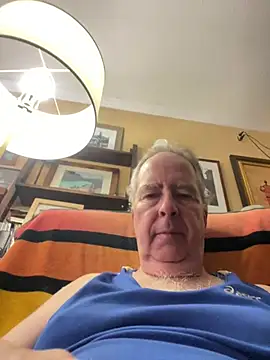Show modela andre1936 na web-kameri
