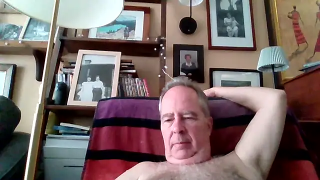 Show modela andre1936 na web-kameri