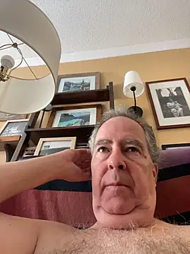 andre1936 Show in webcam