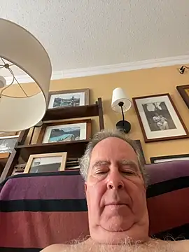 andre1936 Show in webcam