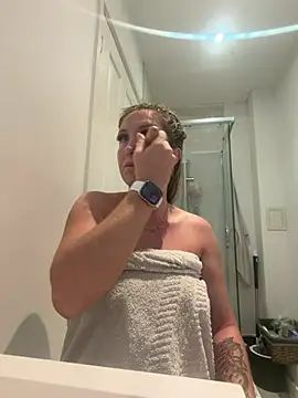 Coleyy_xx 现场XXX聊天