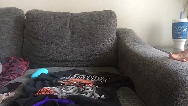 Alexnightcat's Webcam Show